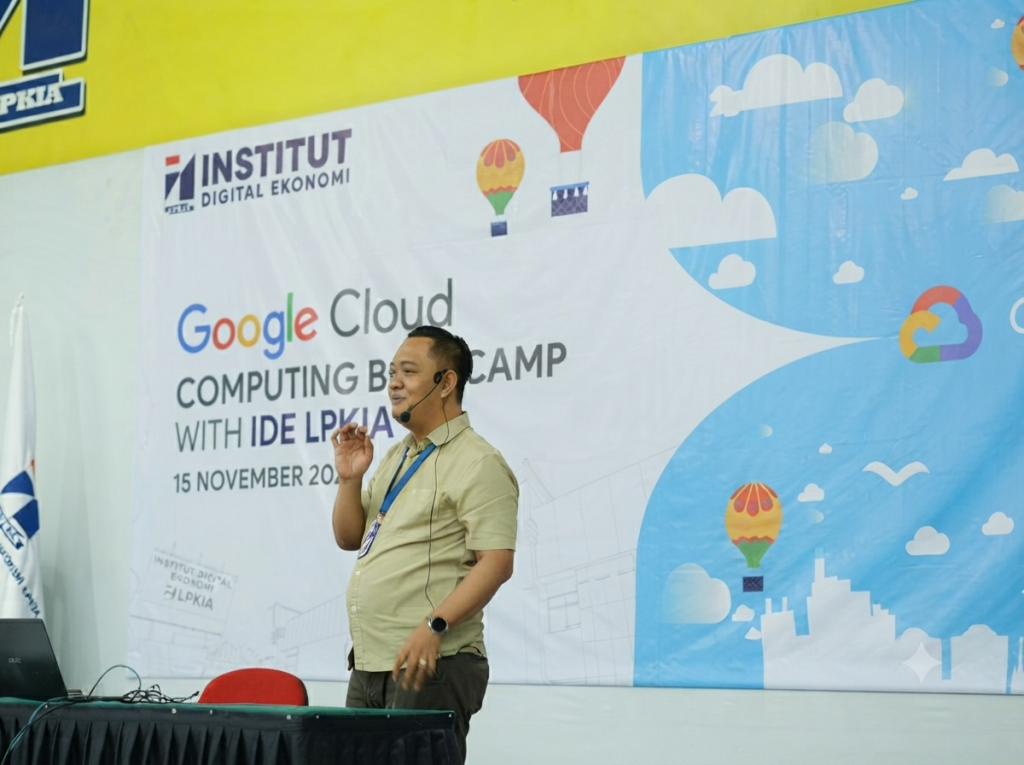 Dosen Profesional & Praktisi Industri