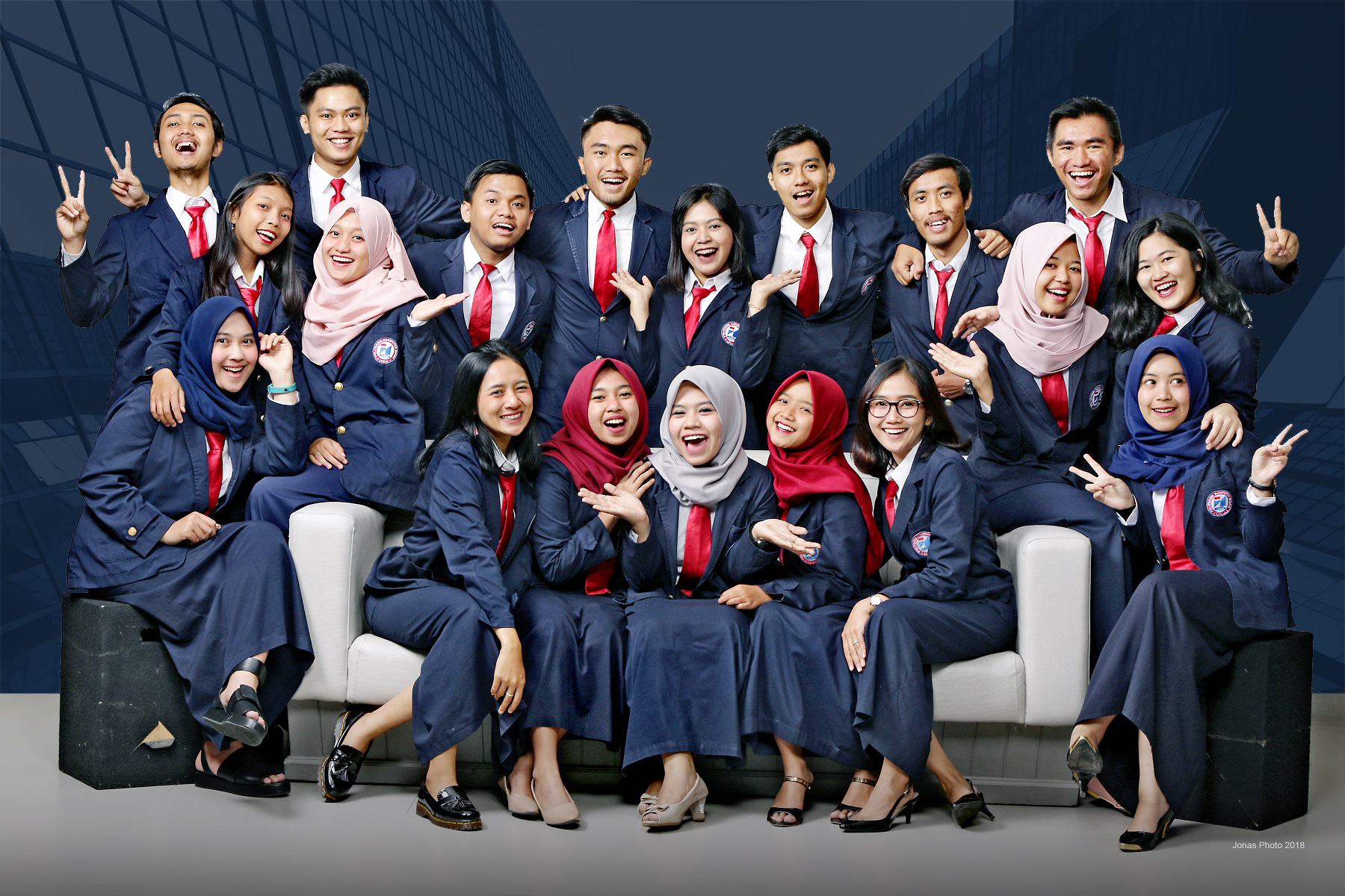 Kampus Profesional LPKIA - Lulusannya Siap Kerja