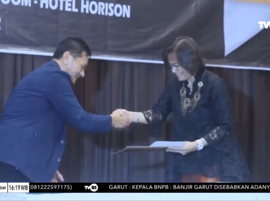 Mou ide lpkia dengan disnakertrans jabar